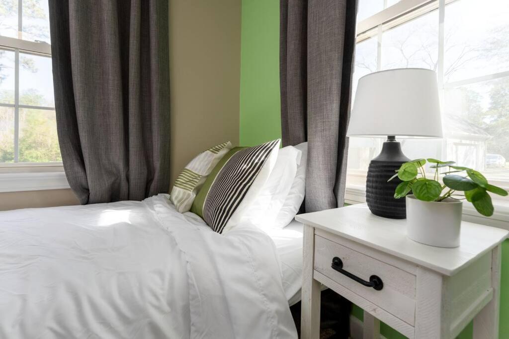 Serenity Beach House In Central Ilm W/ King Bed Уилмингтон Экстерьер фото
